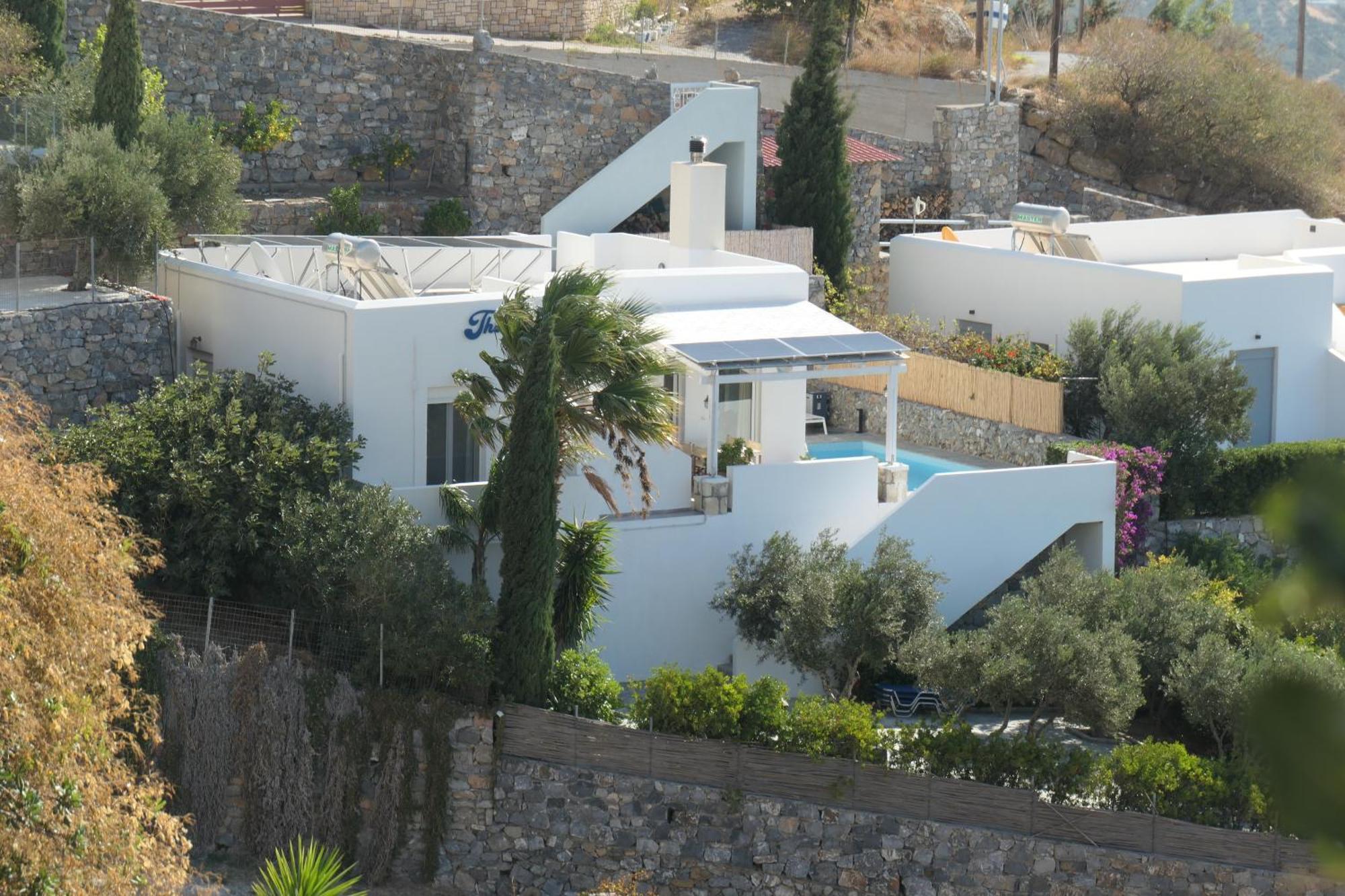 Thalassa Villa *